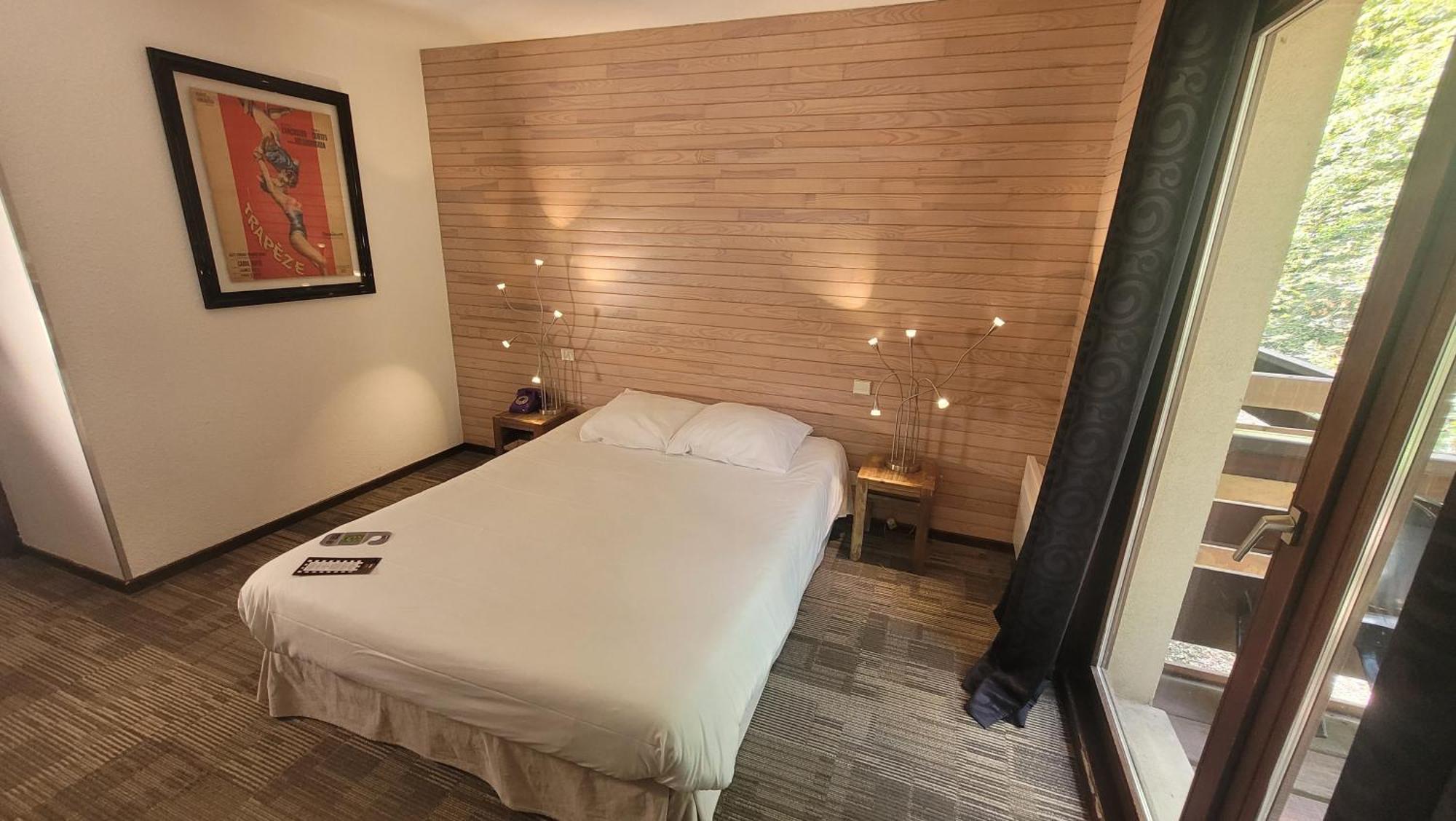 Enzo Hotels - St Eloy Metz Amneville By Kyriad Direct ภายนอก รูปภาพ