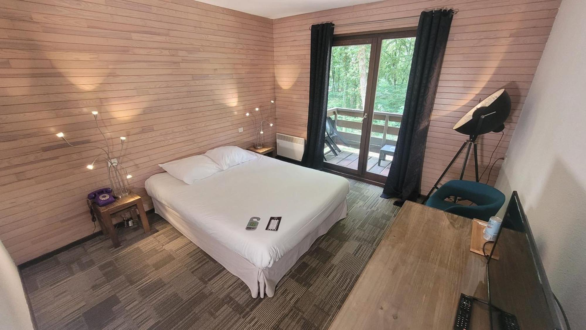 Enzo Hotels - St Eloy Metz Amneville By Kyriad Direct ภายนอก รูปภาพ