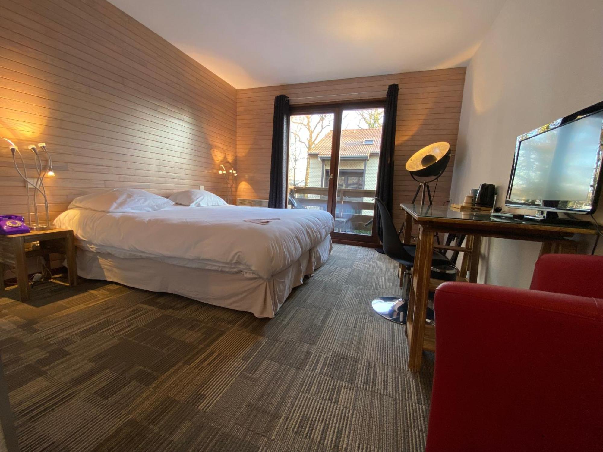 Enzo Hotels - St Eloy Metz Amneville By Kyriad Direct ภายนอก รูปภาพ