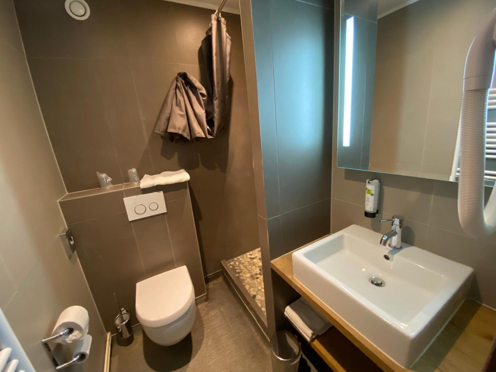 Enzo Hotels - St Eloy Metz Amneville By Kyriad Direct ภายนอก รูปภาพ